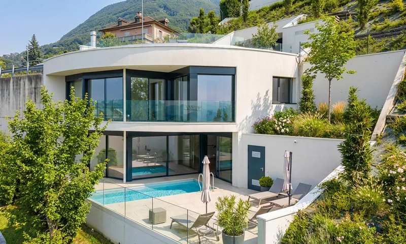 SPETTACOLARE VILLA CON PISCINA E VISTA PANORAMICA A LUGANO, foto 3