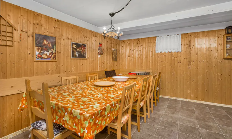 MAGNIFICA CASA DI 7.5 LOCALI CON AMPIO GIARDINO AD AGNO, foto 9