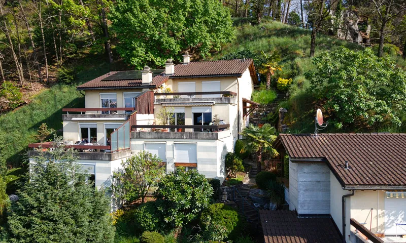 VILLA DI 5.5 LOCALI CON VISTA SUL LAGO MAGGIORE A PIANEZZO, photo 3
