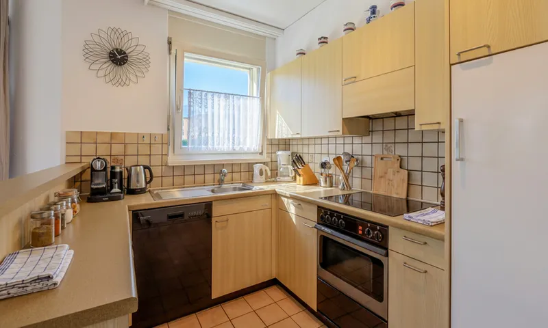 RESIDENZA SECONDARIA - 3.5 LOCALI CON GIARDINO A CASLANO, foto 5