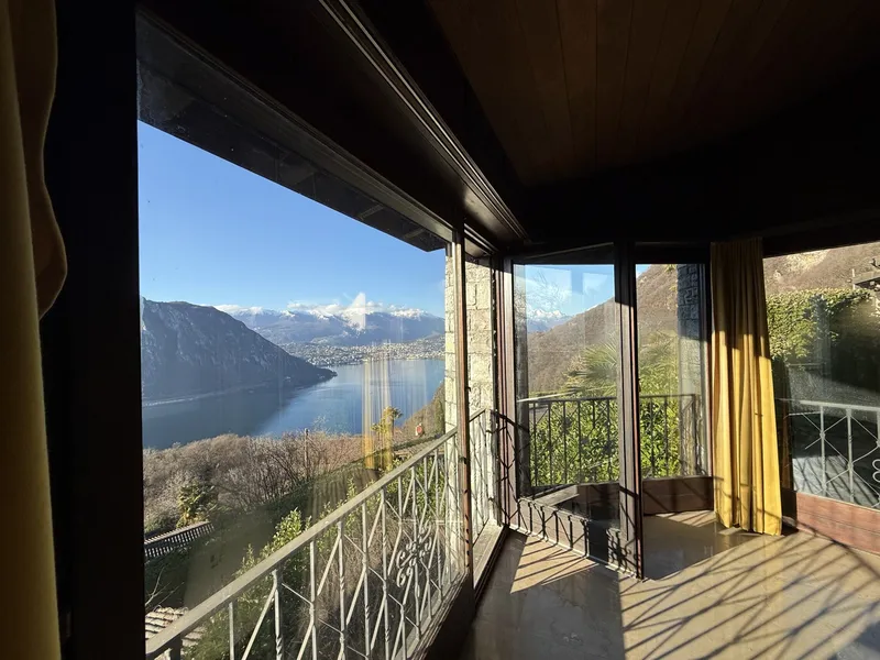 AMPIA CASA 4.5 LOCALI CON SPETTACOLARE VISTA LAGO AD AROGNO, photo 3