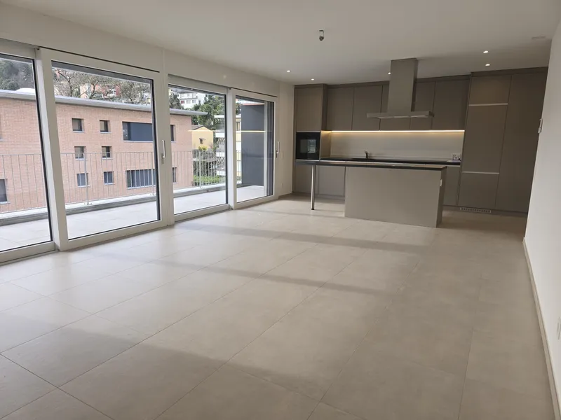 NUOVO ED AMPIO ATTICO 3.5 LOCALI CON TERRAZZA AD AGNO, foto 1