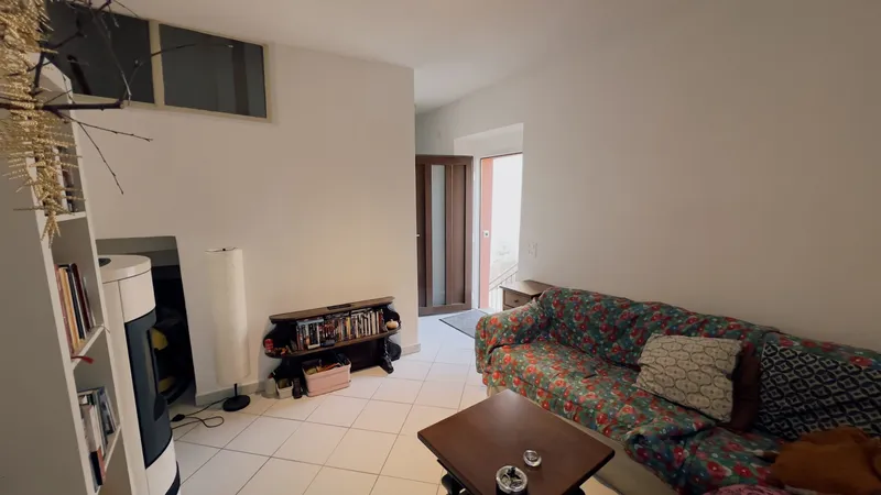 CASA DI 5 LOCALI INTERAMENTE RISTRUTTURATA A MIGLIEGLIA, Foto 2