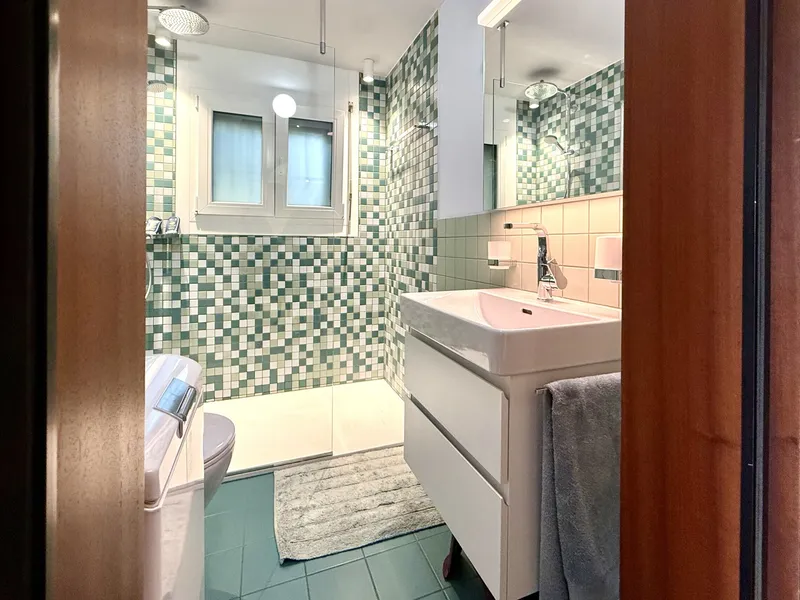 3.5 LOCALI RINNOVATO CON TERRAZZA E VISTA APERTA A SORAGNO, photo 7