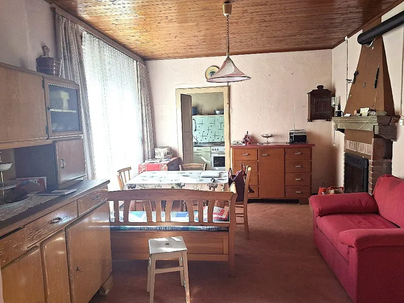 GRAZIOSA CASA TICINESE 4 LOCALI CON GIARDINETTO A TESSERETE, foto 2