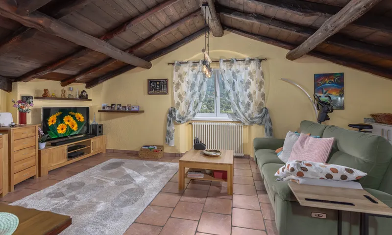GRANDE 3.5 LOCALI CON TERRAZZA E VISTA APERTA IN CAPRIASCA, Foto 4