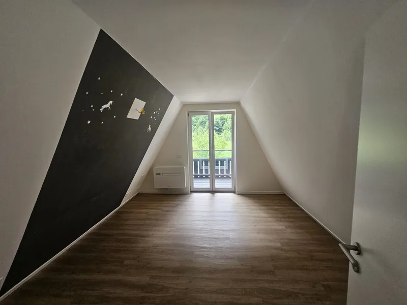 ACCOGLIENTE E GRAZIOSA CASA SINGOLA DI 4.5 LOCALI A FAIDO, Foto 6