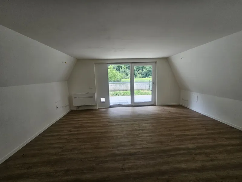 ACCOGLIENTE E GRAZIOSA CASA SINGOLA DI 4.5 LOCALI A FAIDO, Foto 3