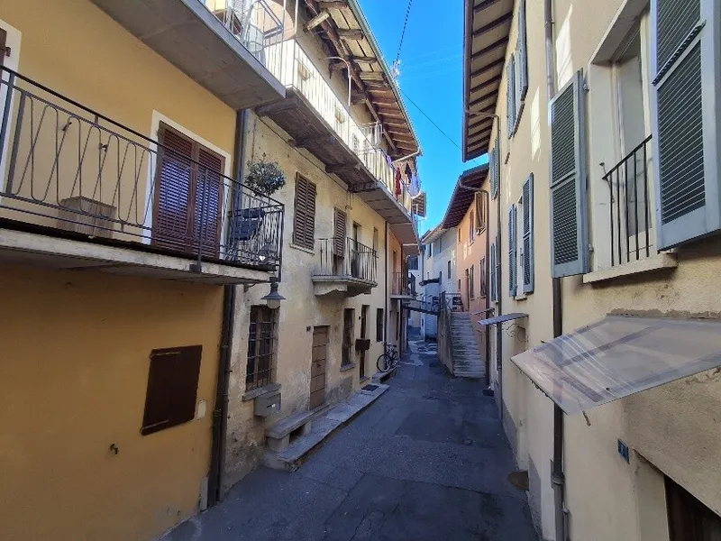 AFFARE - CASE RUSTICHE DA RISTRUTTURARE A PONTE TRESA, photo 3