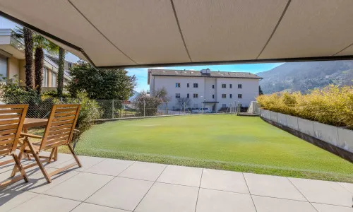 AFFITTASI MODERNO 4.5 LOCALI CON GRANDE GIARDINO A BIOGGIO, foto 2