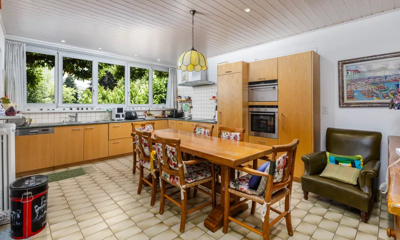 ESCLUSIVA E AMPIA VILLA DI 6.5 LOCALI CON GIARDINO A SORENGO, Foto 6