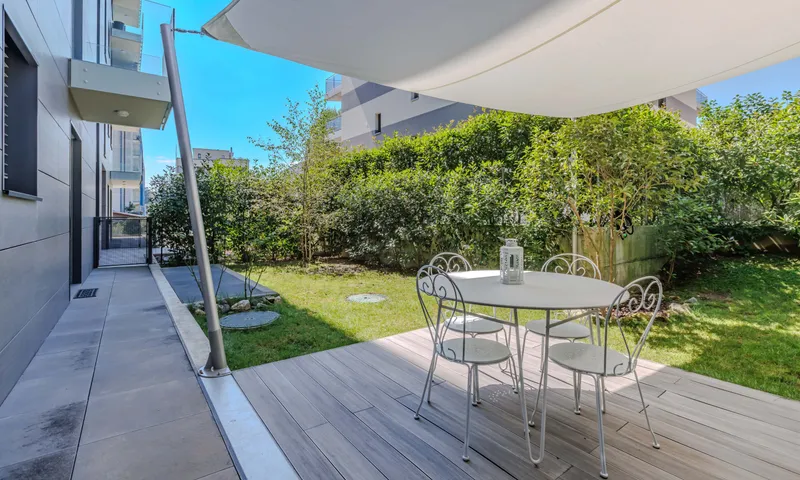 STUPENDO E MODERNO 2.5 LOCALI CON COMODO GIARDINO A MASSAGNO, photo 1