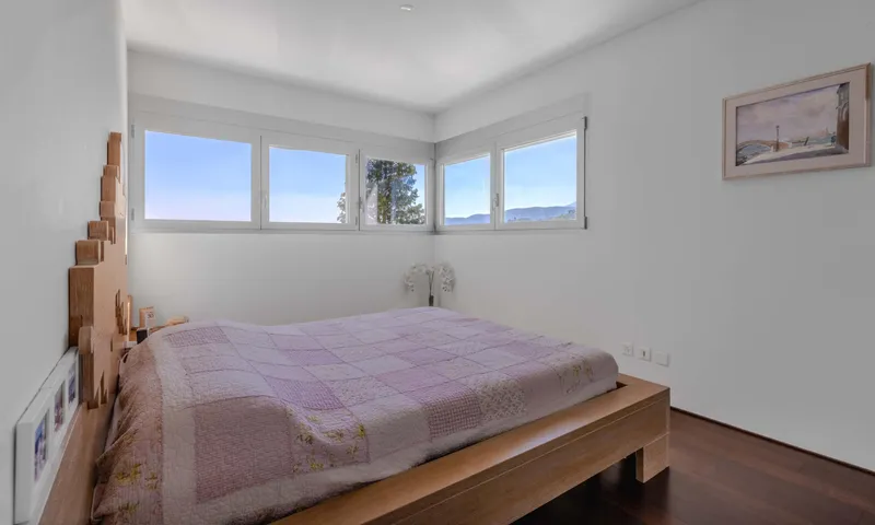 ESCLUSIVA VILLA 6.5 LOCALI CON PISCINA E GIARDINO A CADRO, foto 7