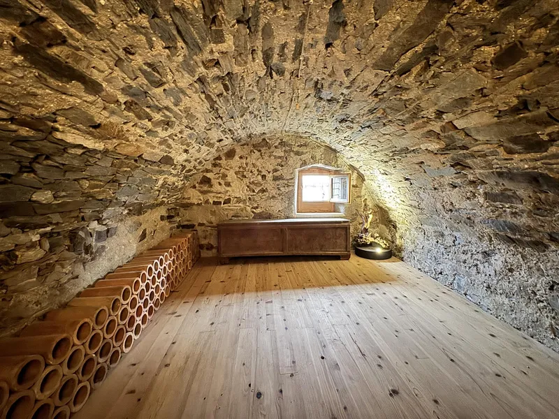AFFASCINANTE CASA 3.5 CON SAUNA E LOCALI ACCESSORI A SESSA, foto 8