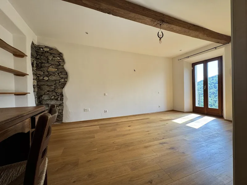 AFFASCINANTE CASA 3.5 CON SAUNA E LOCALI ACCESSORI A SESSA, foto 6
