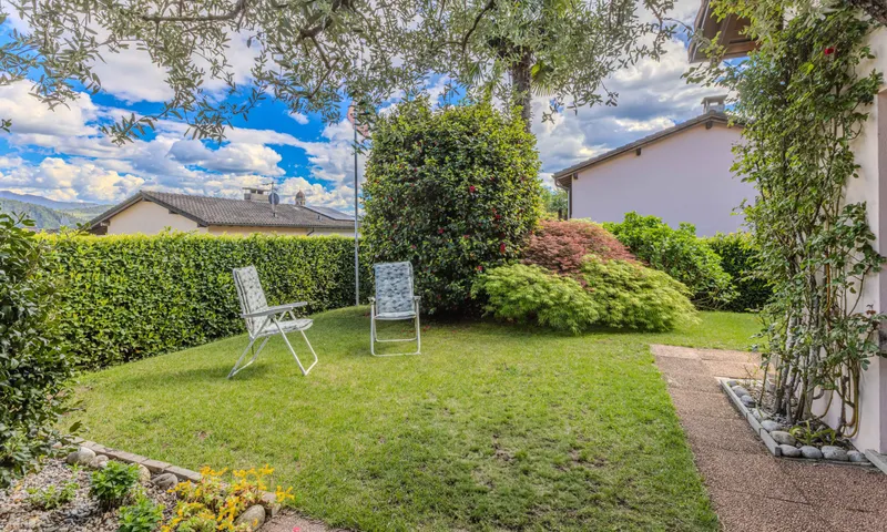 STUPENDA VILLA BIFAMILIARE 8.5 LOCALI CON GIARDINO A PURA, photo 4