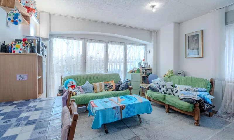 BELLA VILLETTA DI 3.5 LOCALI CON AMPIO GIARDINO A CADENAZZO, Foto 3