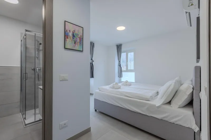 INVESTIMENTO IDEALE - RISTORANTE E HOTEL AVVIATI A MAGLIASO, foto 10