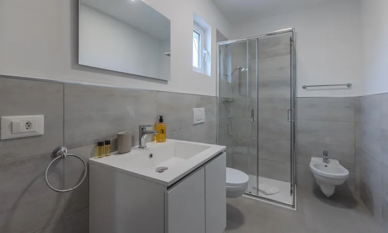 INVESTIMENTO IDEALE - RISTORANTE E HOTEL AVVIATI A MAGLIASO, foto 11