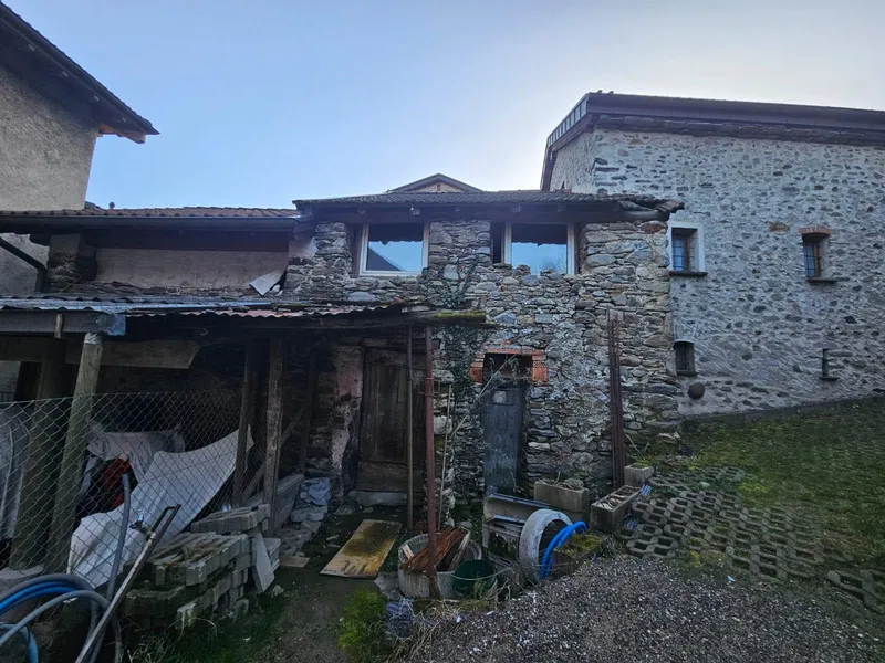 OCCASIONE - RUSTICO 2.5 DA RINNOVARE NEL NUCLEO DI SIGIRINO, photo 1