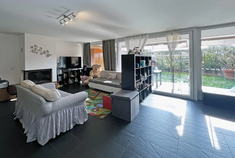 AMPIO DUPLEX 3.5 LOCALI CON GIARDINO PRIVATO AD AGNO, photo 6
