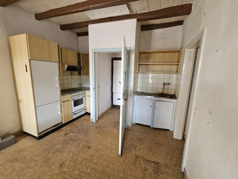 CASA DI NUCLEO 6.5 LOCALI DA RISTRUTTURARE NEL MENDRISIOTTO, foto 4