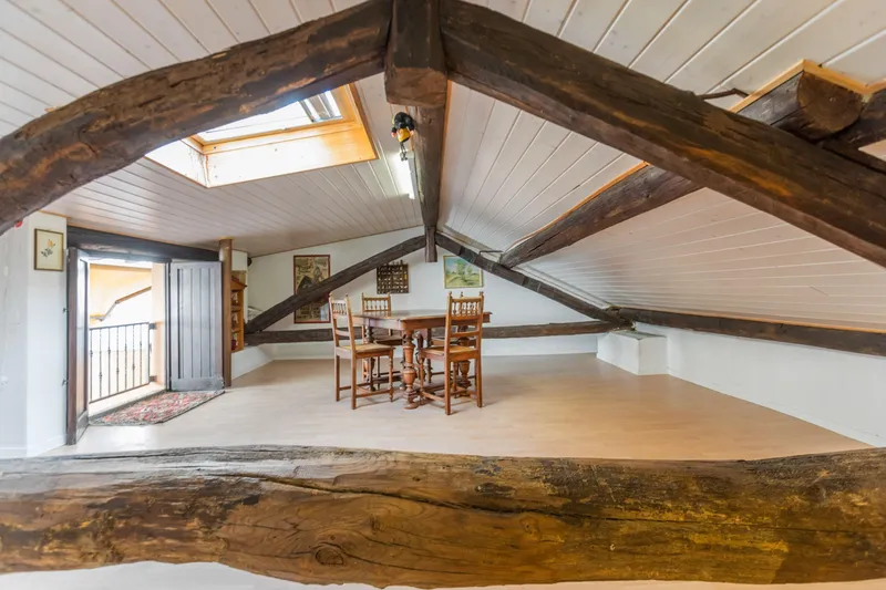 SPLENDIDA CASA DI 3.5 LOCALI CON TERRAZZE A PONTE TRESA, Foto 12