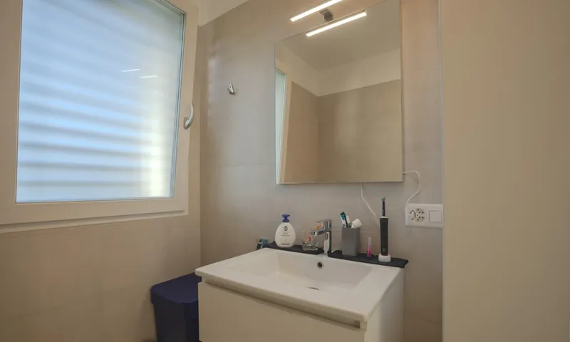 MODERNO 2.5 LOCALI CON VISTA APERTA COME NUOVO A VACALLO, Foto 9