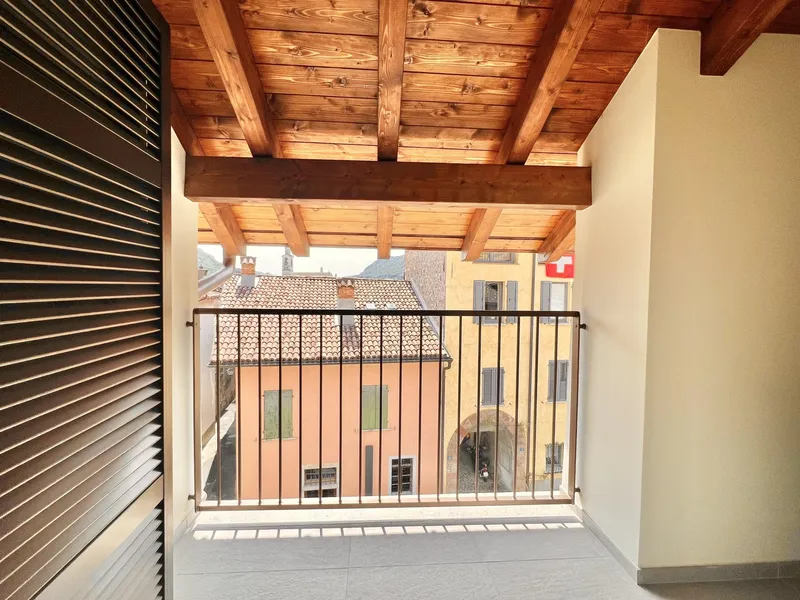 AFFITTASI GRAZIOSO 2.5 LOCALI CON BALCONE A RIVA SAN VITALE, foto 3