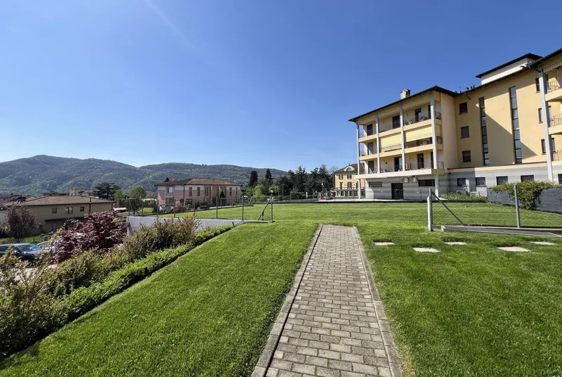 AFFITTASI 4.5 LOCALI CON TERRAZZA PANORAMICA A VACALLO, foto 9
