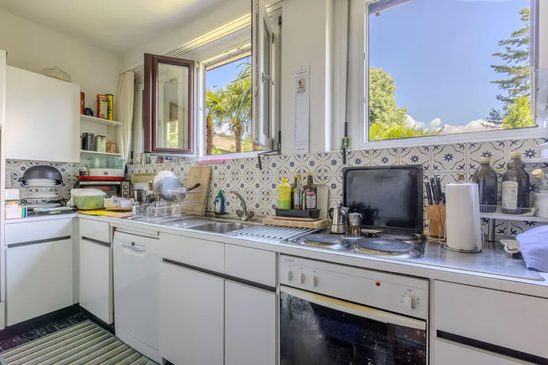 OCCASIONE - 3.5 VISTA LAGO IN RESIDENZA CON PISCINA A LUGANO, Foto 5