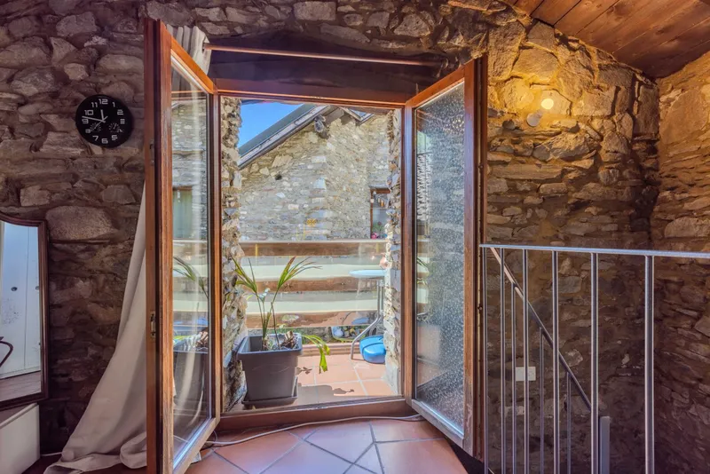 GRAZIOSO RUSTICO TICINESE 3.5 LOCALI A VIRA MEZZOVICO, photo 3