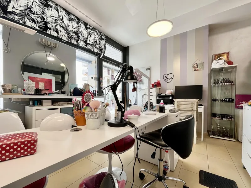 MODERNO SPAZIO COMMERCIALE A MASSAGNO - PIAZZA SANTA LUCIA, Foto 3