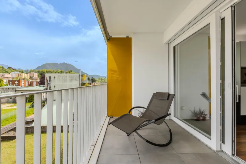 MODERNO ATTICO 3.5 LOCALI IN RESIDENZA CON PISCINA A SORENGO, foto 2