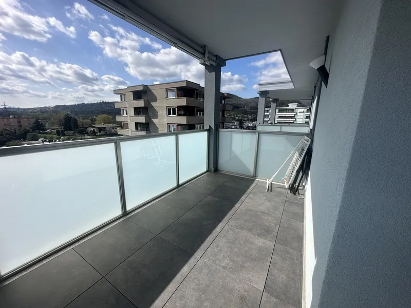 AFFITTASI STUPENDO E MODERNO 2.5 CON TERRAZZA A MENDRISIO, Foto 3