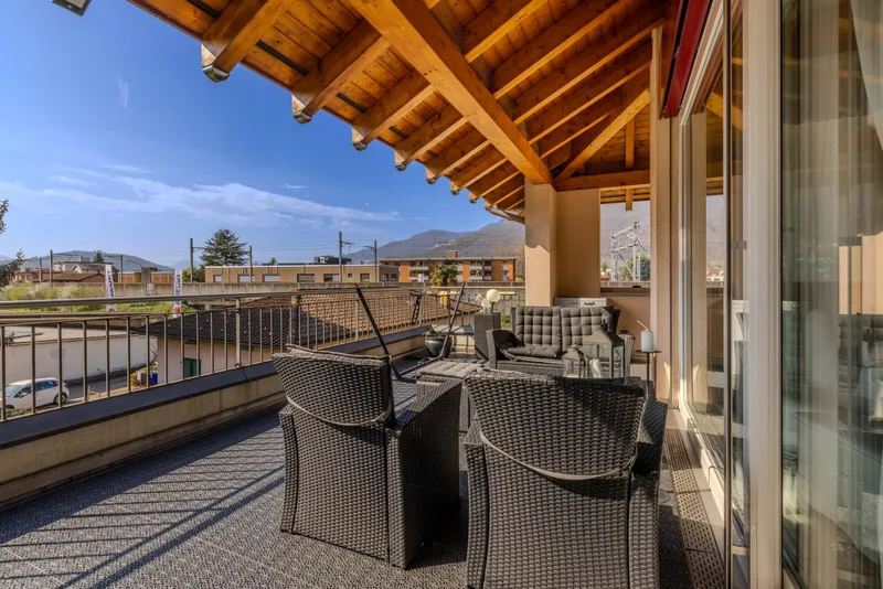 BELLISSIMO 3.5 LOCALI COME NUOVO CON TERRAZZA A CADEMPINO, foto 2