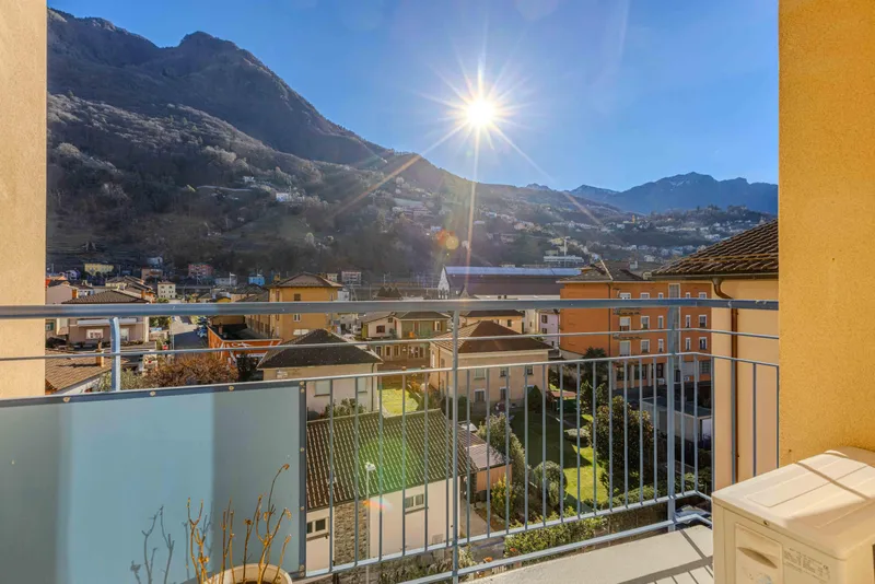 SPLENDIDO APPARTAMENTO 3.5 LOCALI CON TERRAZZA A BELLINZONA, Foto 2