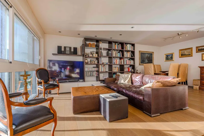 FAVOLOSO 3.5 LOCALI CON ACCESSO PRIVATO AL LAGO A MELIDE, foto 6