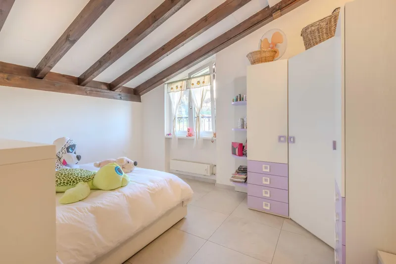 AMPIO DUPLEX 4.5 LOCALI VISTA LAGO RISTRUTTURATO A VERNATE, photo 8