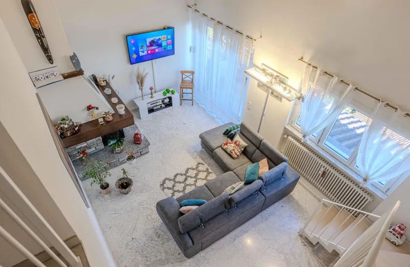 AMPIO DUPLEX 4.5 LOCALI VISTA LAGO RISTRUTTURATO A VERNATE, photo 2