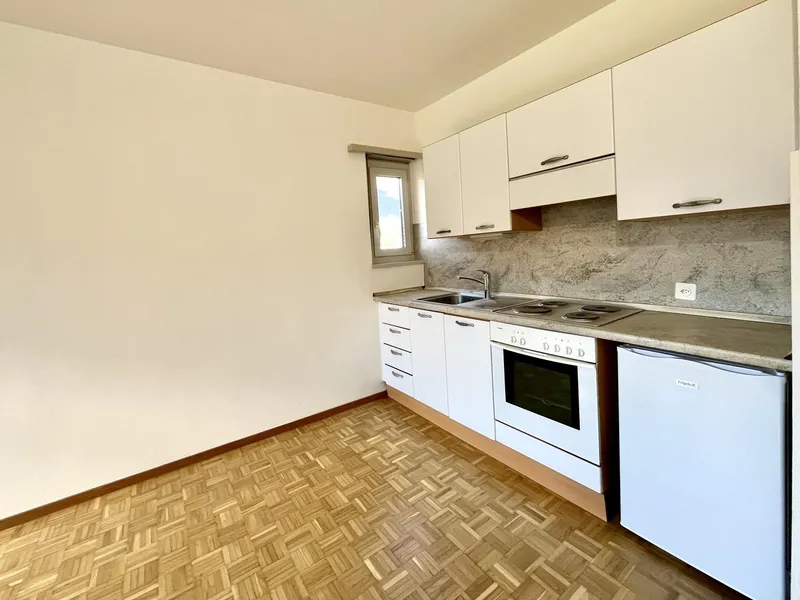 AFFITTASI CONFORTEVOLE 2.5 LOCALI A GIUBIASCO, foto 3