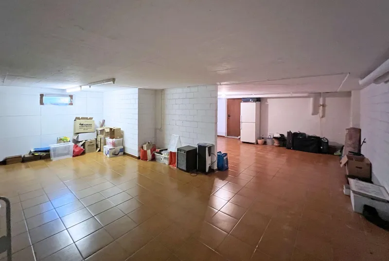 OCCASIONE - VILLA 4.5 CON GIARDINO IN ZONA LAGO A CASLANO, Foto 9
