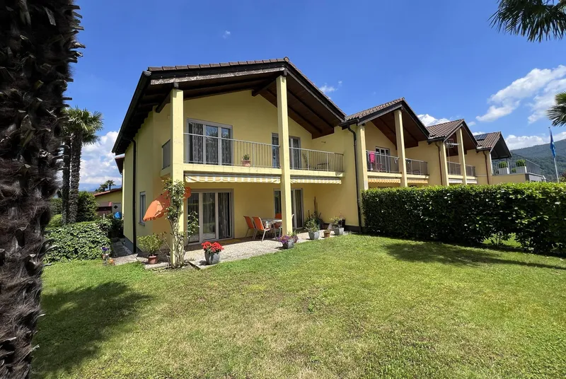 OCCASIONE - VILLA 4.5 CON GIARDINO IN ZONA LAGO A CASLANO, Foto 3