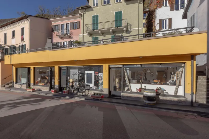 ELEGANTE BILOCALE COMMERCIALE SUL LUNGOLAGO A MELIDE, photo 11