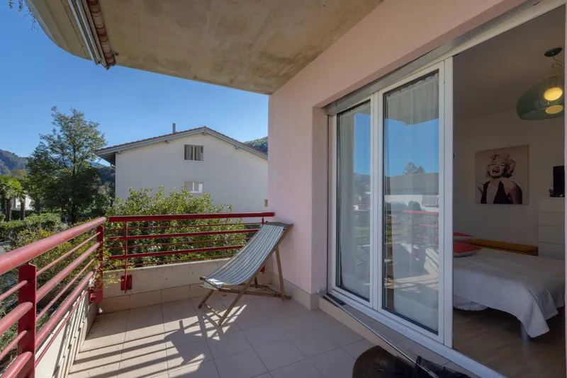 OCCASIONE - AMPIO E LUMINOSO 2.5 LOC. CON PISCINA A CASLANO, photo 7