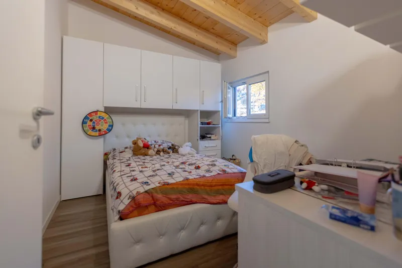 SPLENDIDA CASA UNIFAMILIARE 6.5 CON GIARDINO NEL MALCANTONE, photo 7