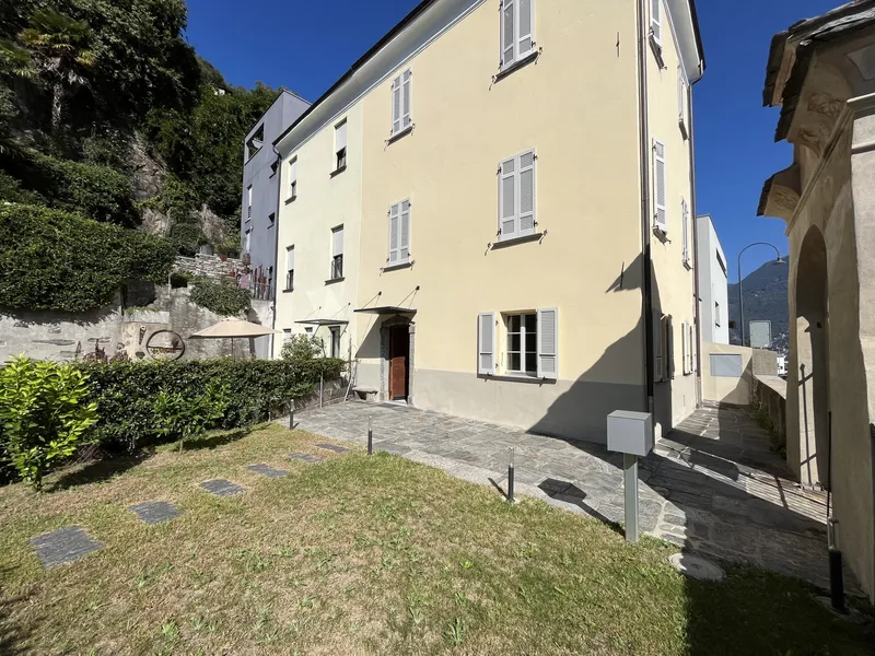 AFFITTASI CASA 3.5 LOCALI CON GIARDINO A MONTE CARASSO, Foto 9