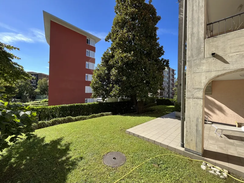 MONOLOCALE CON GIARDINO PRIVATO NEL VERDE A LUGANO CASSARATE, foto 8