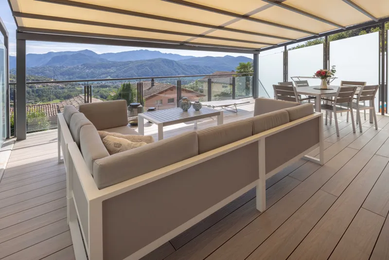 BELLISSIMA E MODERNA CASA 4.5 LOCALI CON VISTA LAGO A PURA, Foto 4
