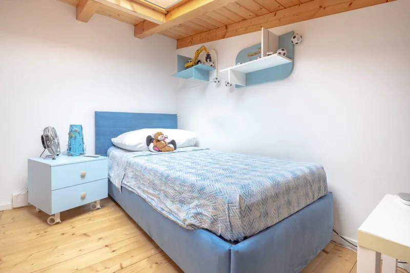 BELLISSIMA E MODERNA CASA 4.5 LOCALI CON VISTA LAGO A PURA, Foto 7